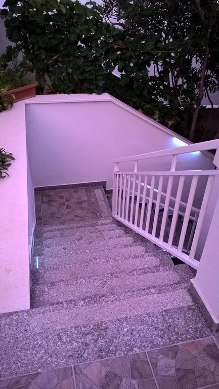Apartmani Amila-Pisak Exterior foto